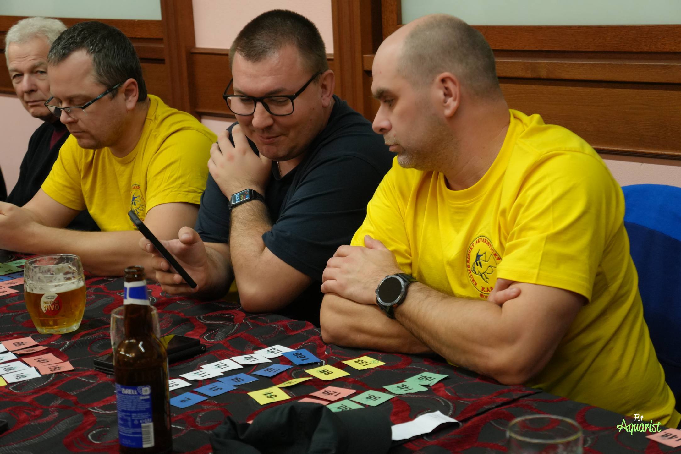 Tombola - vlevo Jiří Rozkopal, Petr Matula uprostřed, vpravo Radim Ponížil