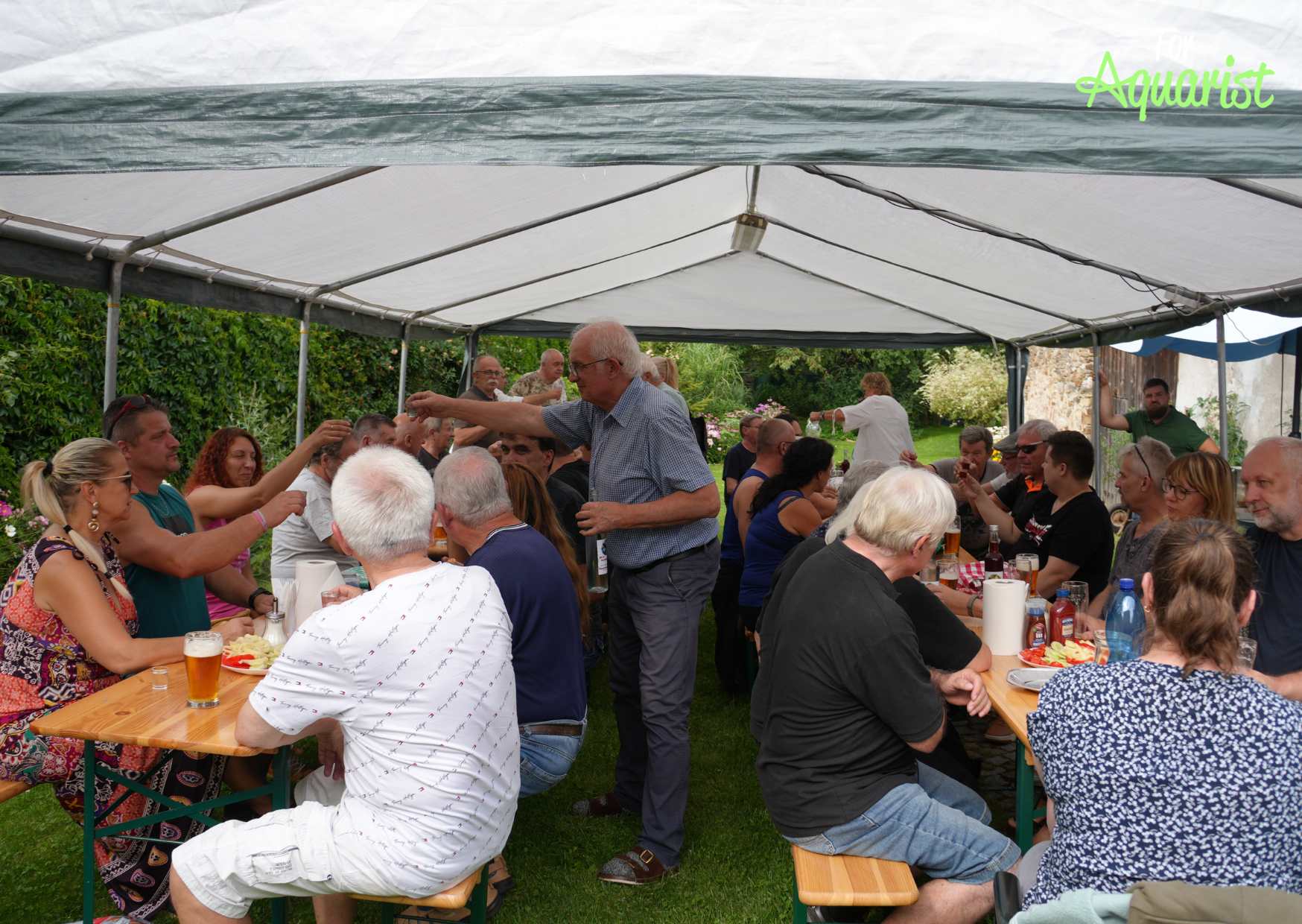 Slavnostní zahájení s proslovem a přípitkem od pana domácího Zdeňka Dočekala
