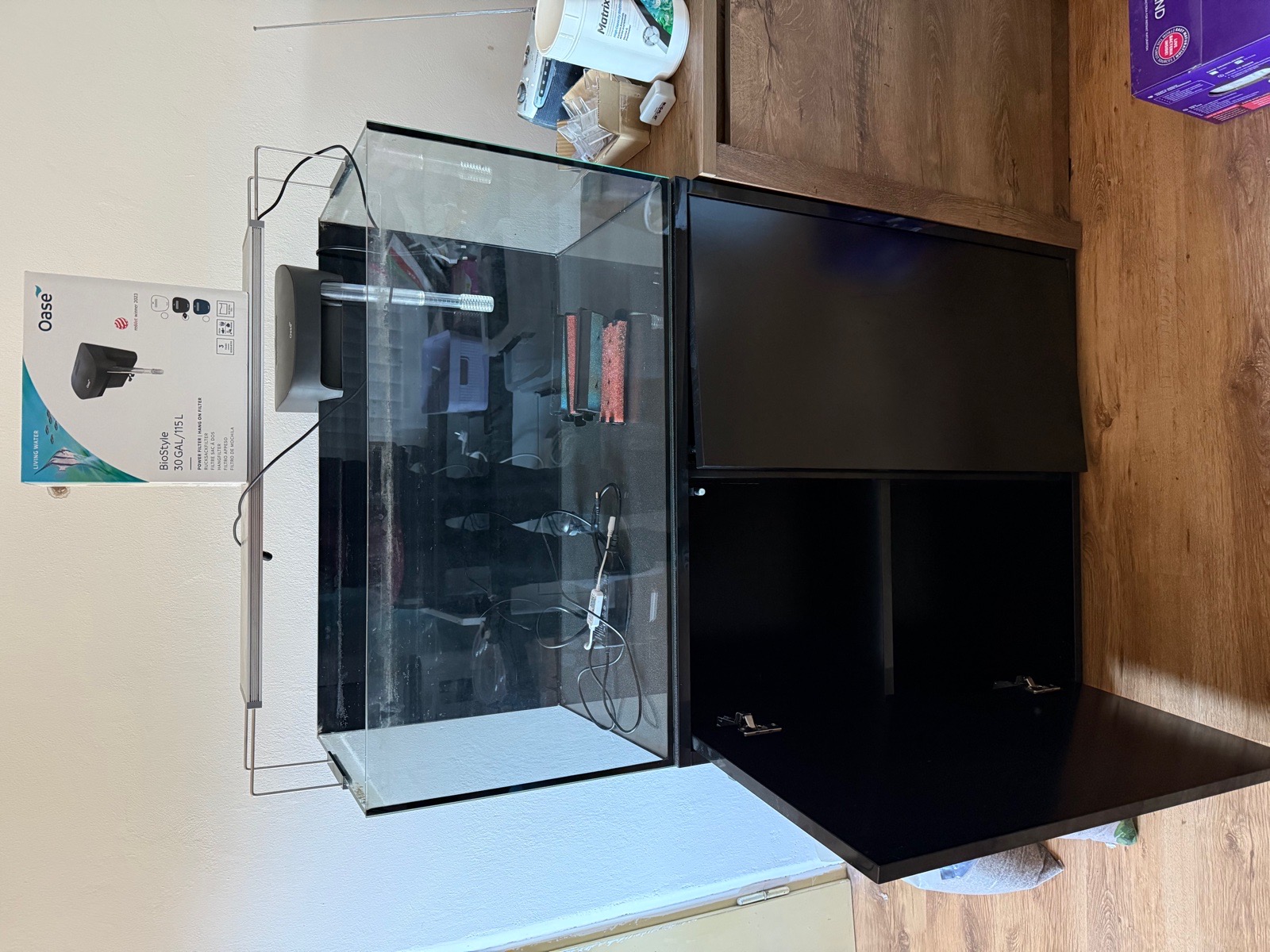 Prodam komplet akvarium