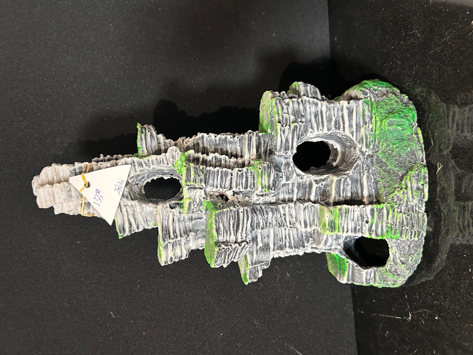 Vysoka skalka do akvarka